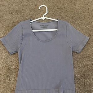 purple athletic shirt